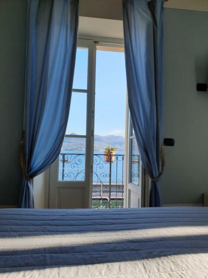 Hotel Residence La Luna Nel Porto Στρέσα Εξωτερικό φωτογραφία