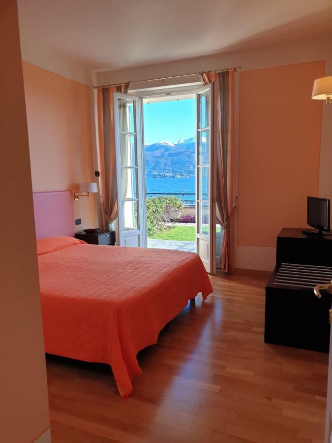 Hotel Residence La Luna Nel Porto Στρέσα Εξωτερικό φωτογραφία