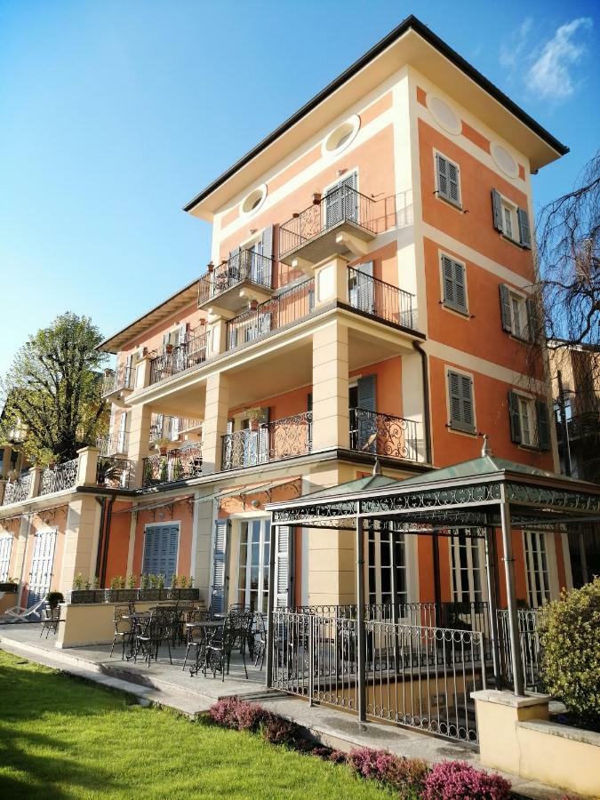 Hotel Residence La Luna Nel Porto Στρέσα Εξωτερικό φωτογραφία